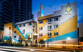 Hotel Z Staypineapple 3*